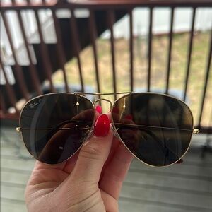Ray-Ban Gold Aviator Sunglasses